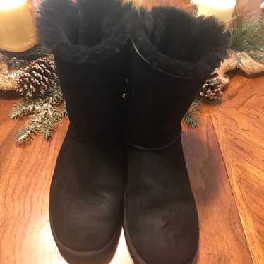 Ladies Ugg Bailey bow boots .