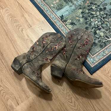 Cheetah print cowgirl boots size 6.5