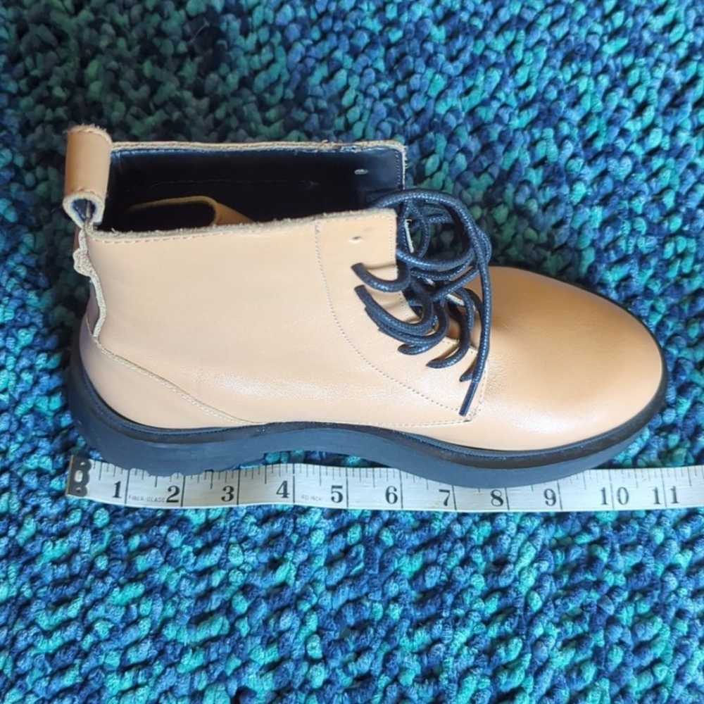 NWOT who what wear Lug Boots - image 10