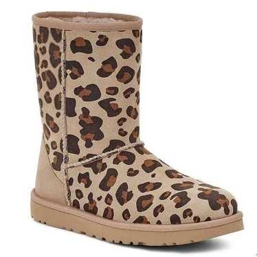 UGG NWOB Classic Short II Leopard Print Boots - image 1