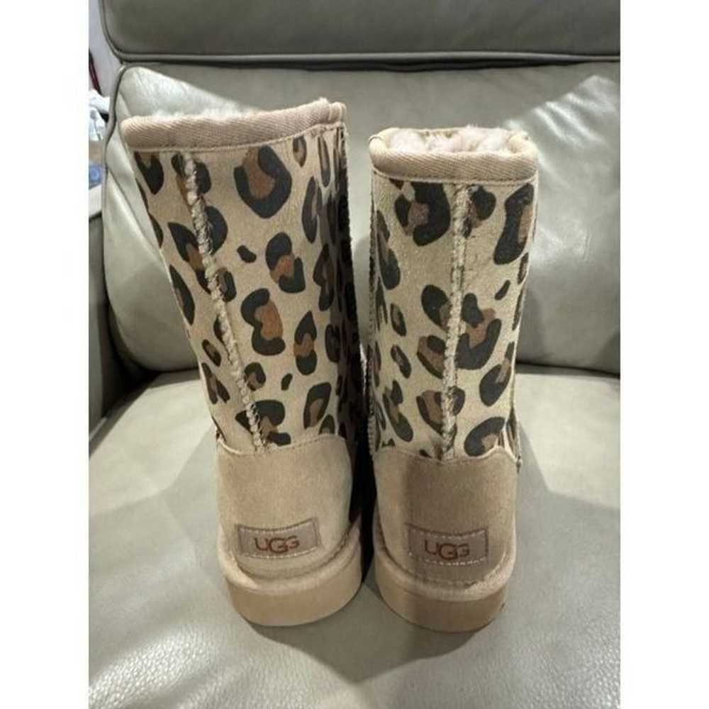 UGG NWOB Classic Short II Leopard Print Boots - image 5