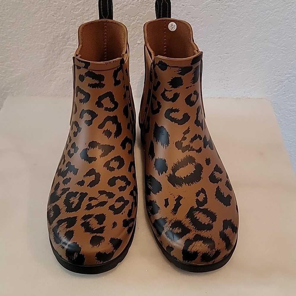 NWOB Hunter Original Leopard Print Refined Chelse… - image 3