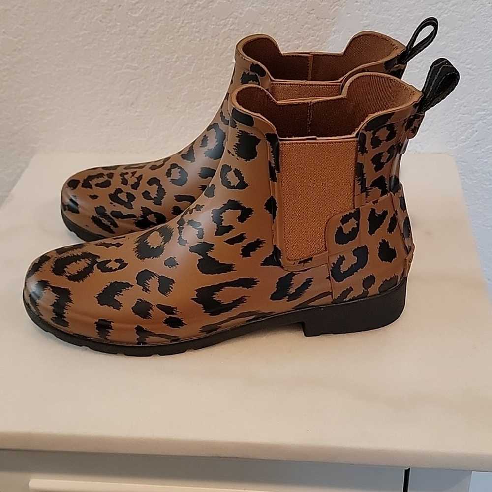 NWOB Hunter Original Leopard Print Refined Chelse… - image 5