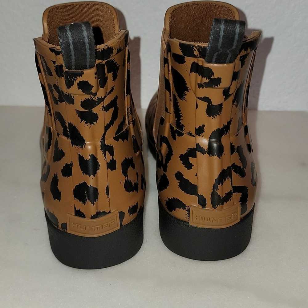 NWOB Hunter Original Leopard Print Refined Chelse… - image 6