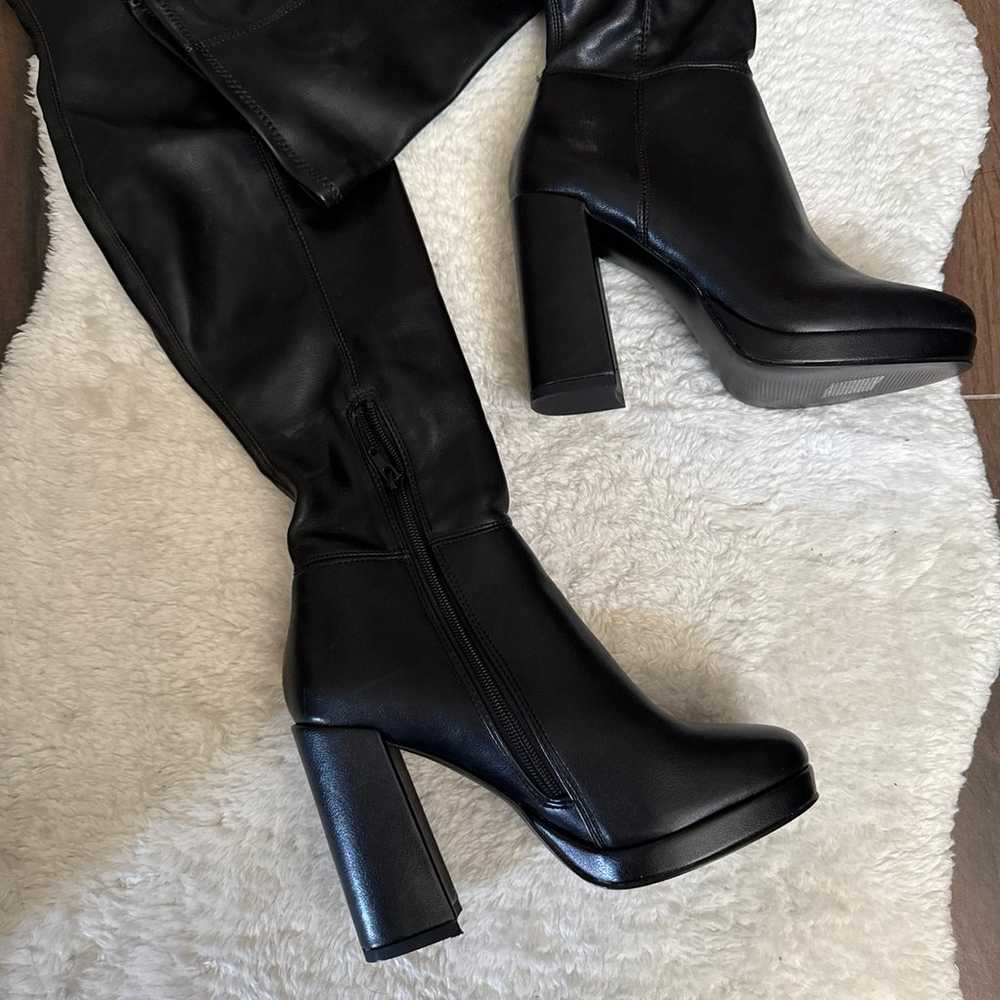 Steve Madden Magnifico heeled thigh boots in blac… - image 4