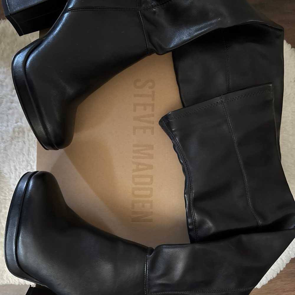 Steve Madden Magnifico heeled thigh boots in blac… - image 6