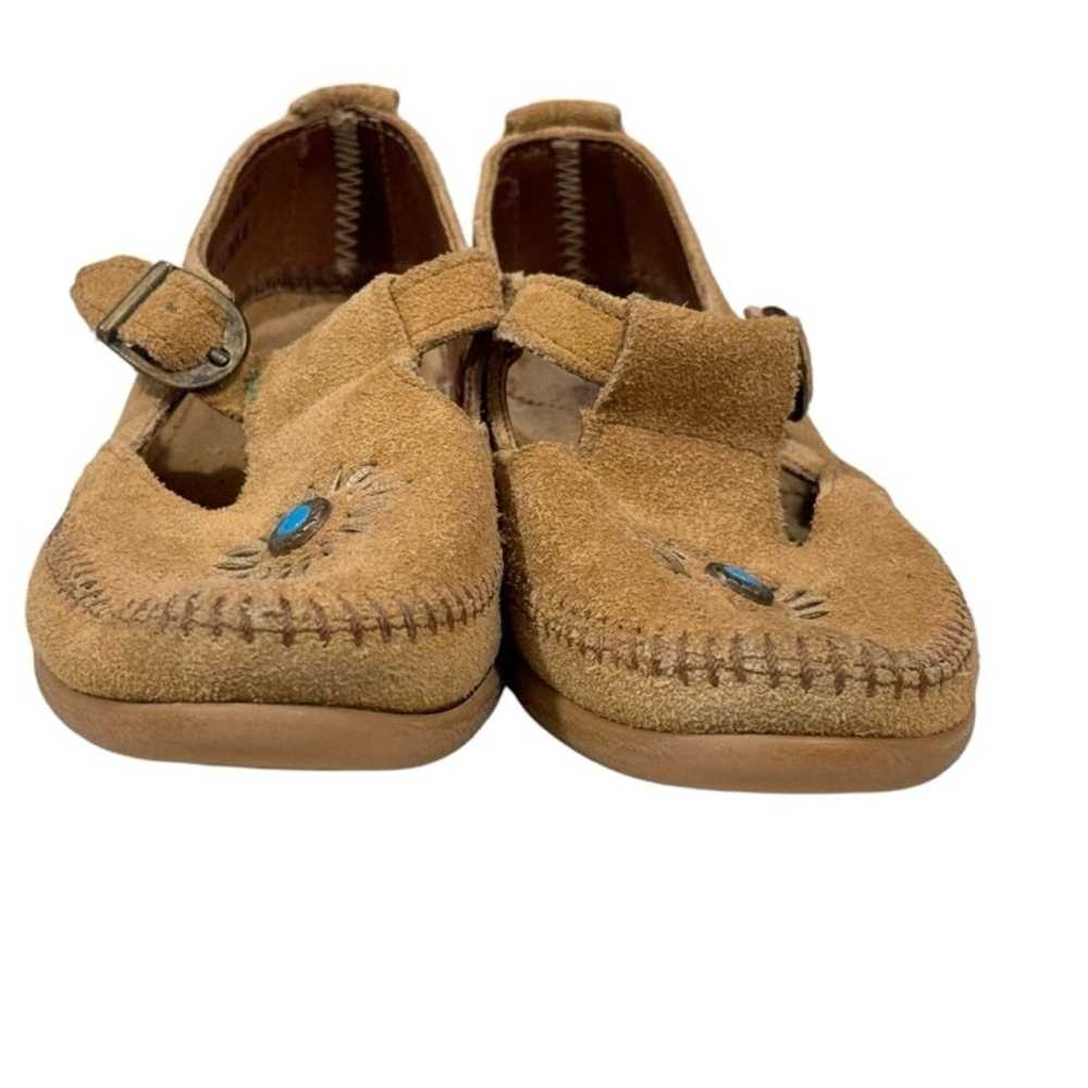 Minnetonka Women’s Brown Tan Suede Moccasin Buckl… - image 9