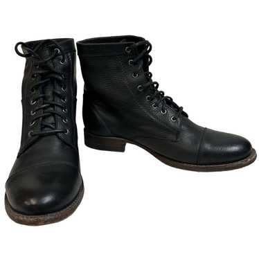 Frye Erin Lug Work Boot Black Leather Lace Up Comb