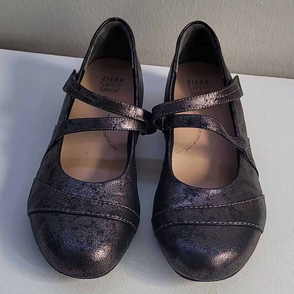 Ziera Super Support leather Mary Jane shoes Sz 42 - image 3