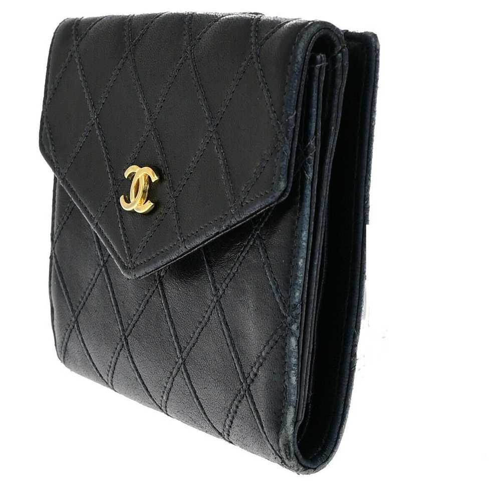 Chanel Vintage Black Leather Wallet (Pre-Owned) - image 9