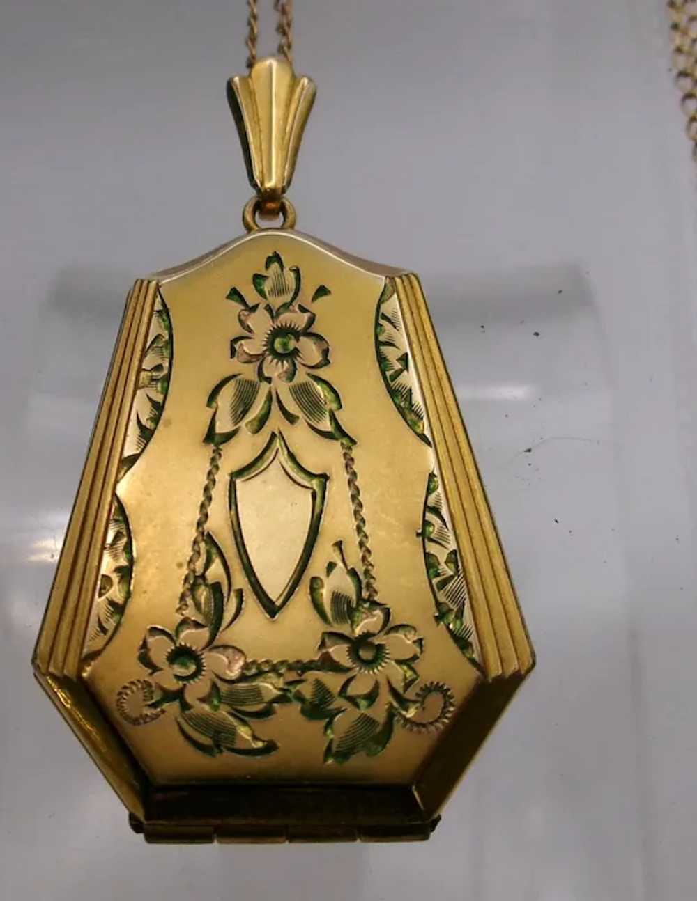 1930s vintage Engraved gold filled Locket - image 2