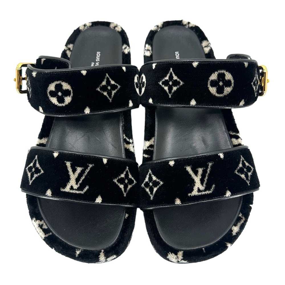 Louis Vuitton Jumbo Flatform Mule Black - image 5