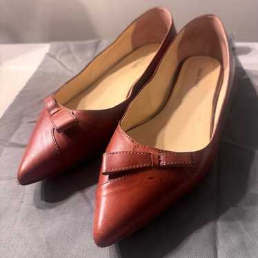 Sarah Flint Flats