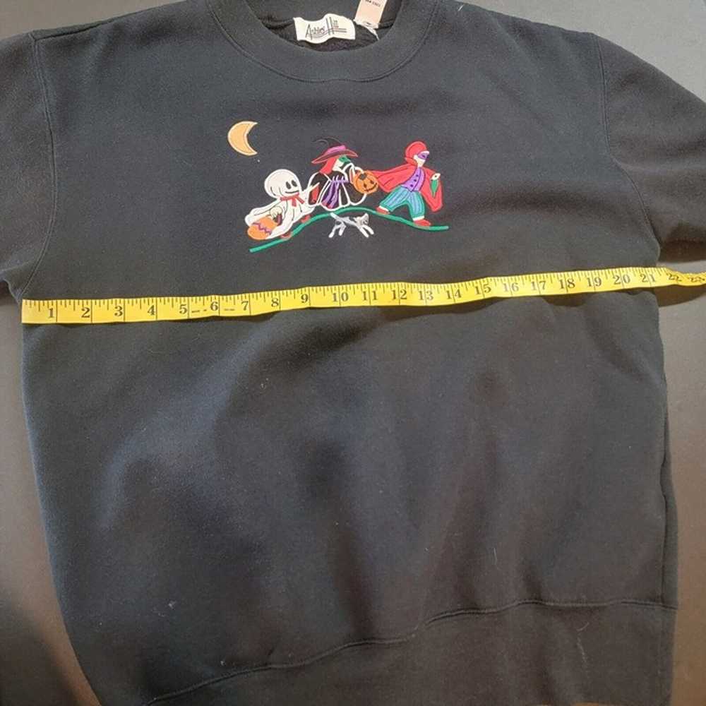 Vintage 90s Embroidered Halloween Crewneck Sweats… - image 5