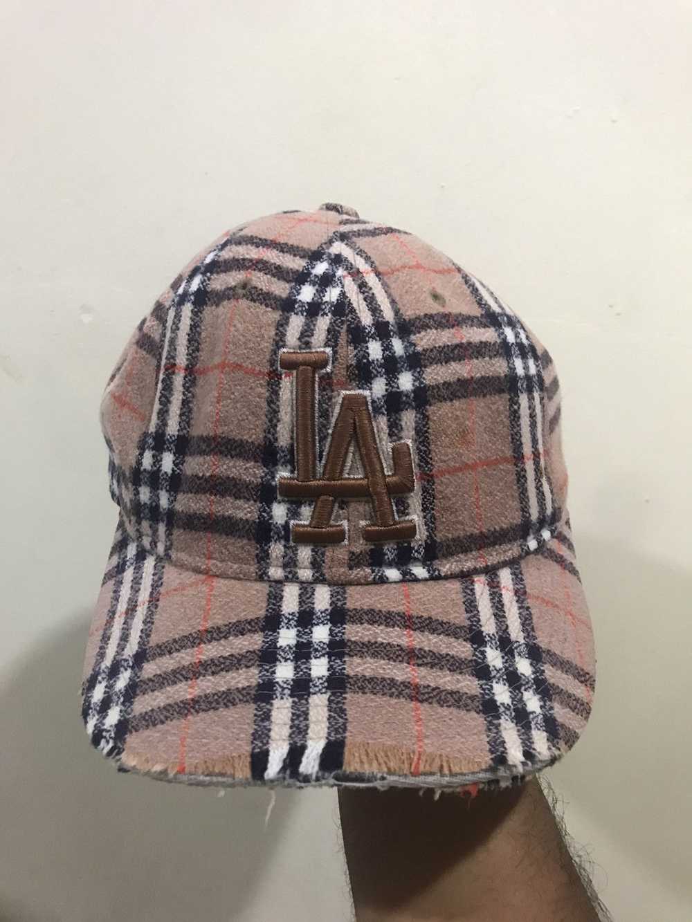 Made In Usa × New Era × Vintage Distress Vtg LA x… - image 2