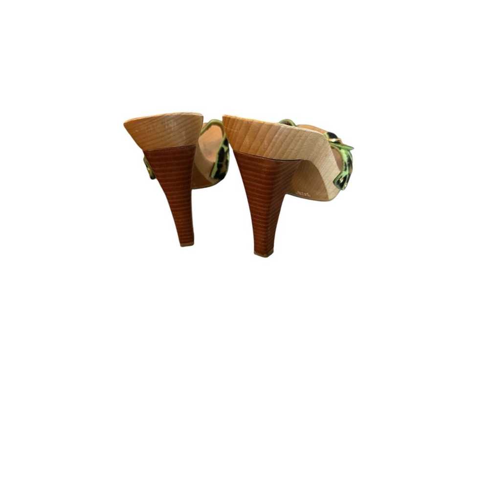 Stuart Weitzman Wooden Block Pony Hair Animal Pri… - image 2