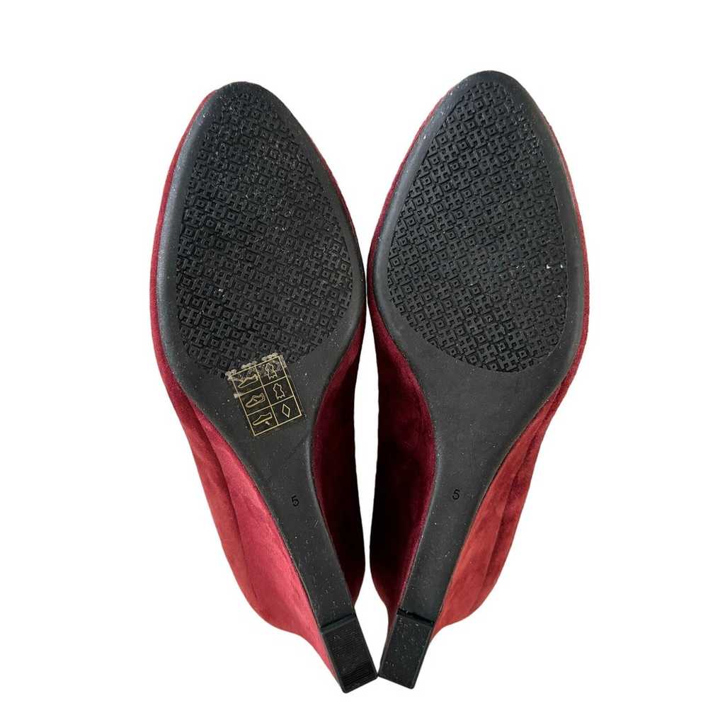 Tory Burch Claire Suede Wedge Size 5 Red Burgundy - image 8