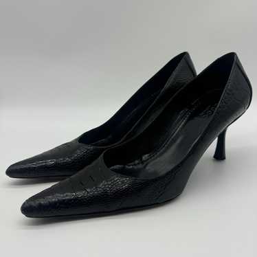 Authentic Gucci Black Crocodile Closed Toe Pumps … - image 1