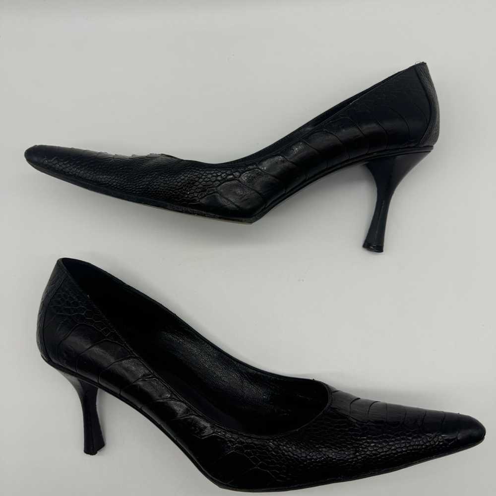 Authentic Gucci Black Crocodile Closed Toe Pumps … - image 3