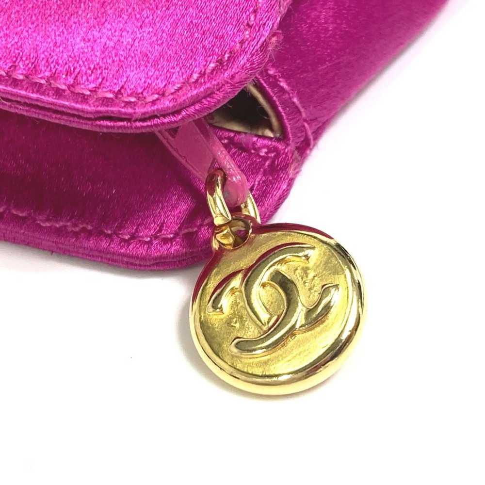 Chanel Logo Cc Pink Velvet Clutch Bag (Pre-Owned) - image 9