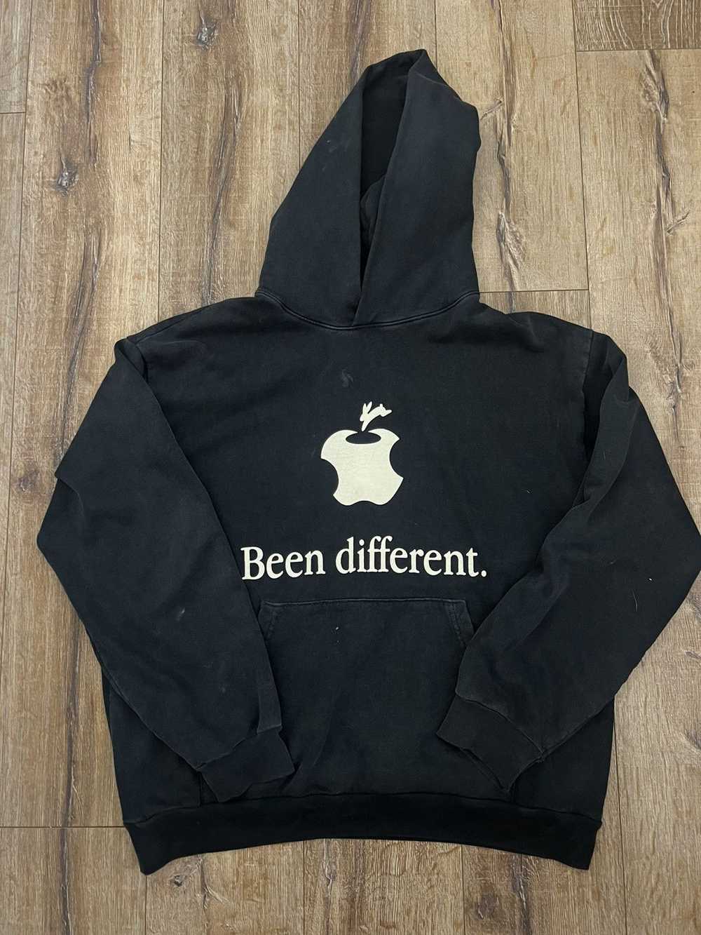 Thinking Different Been different Hoodie - image 1