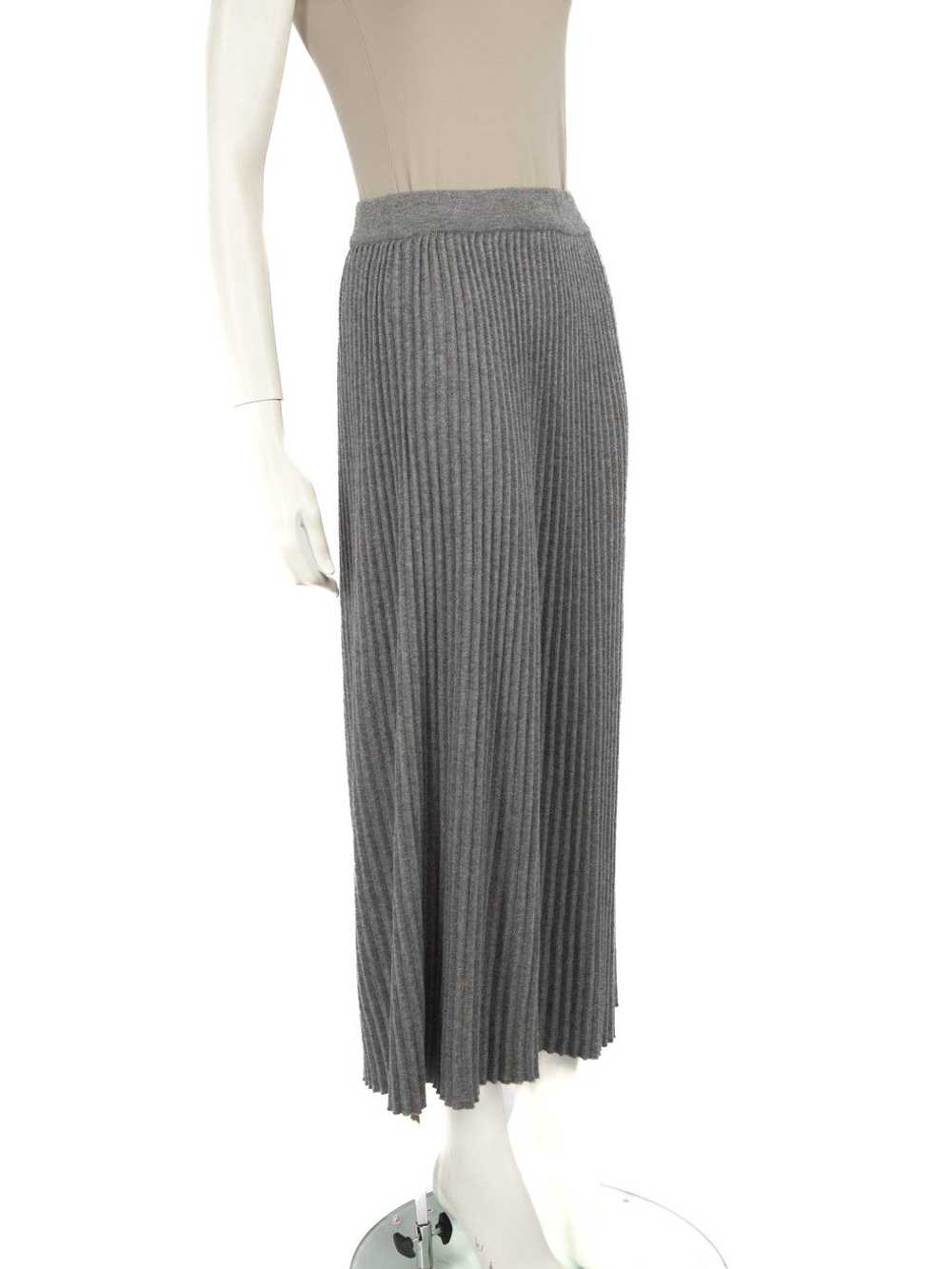 Max Mara Grey Pleated Maxi Skirt - image 2