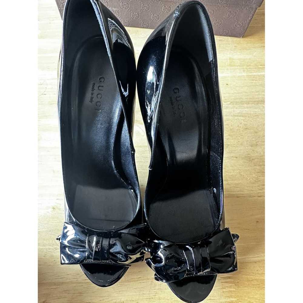 Gucci Patent leather heels - image 6