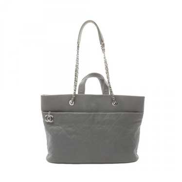 Chanel Matelassé Grey Leather Tote Bag (Pre-Owned)