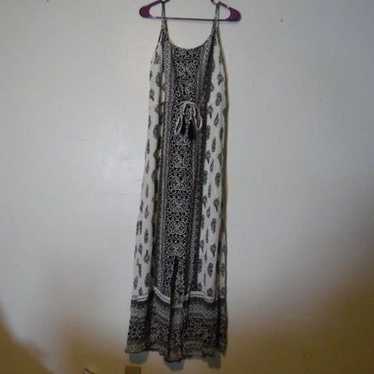 Atmosphere white & black maxi dress size 12