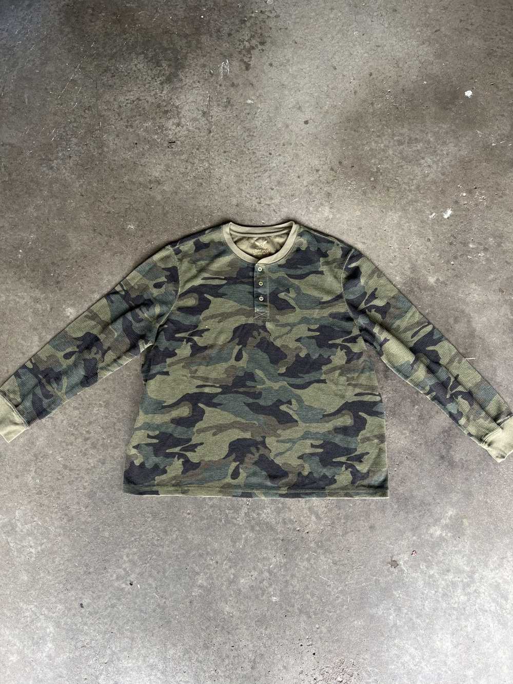 Vintage Y2K Faded Glory Camo thermal shirt - image 1