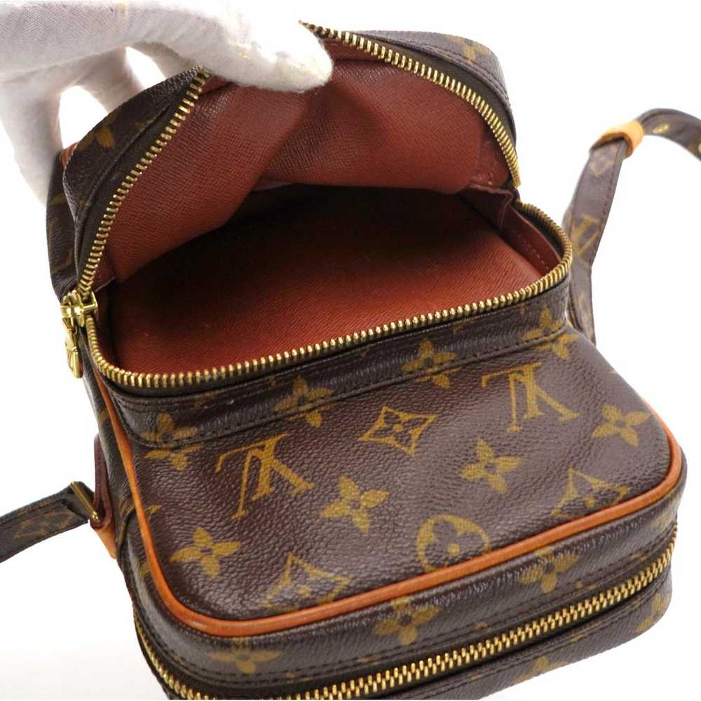 Louis Vuitton Amazon leather crossbody bag - image 6