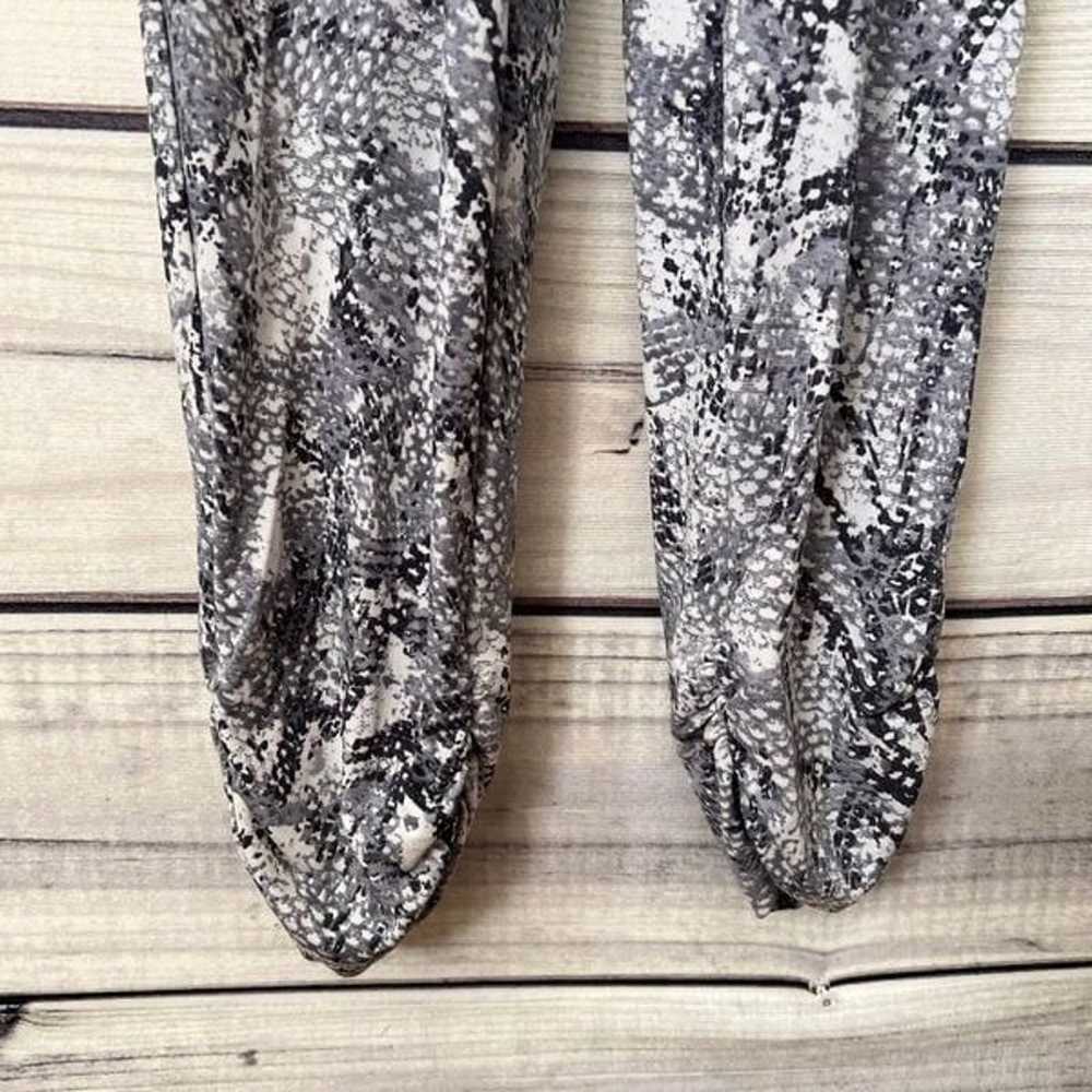 Peyton Jensen Grey Snake Print Sleeveless Jumpsuit - image 5