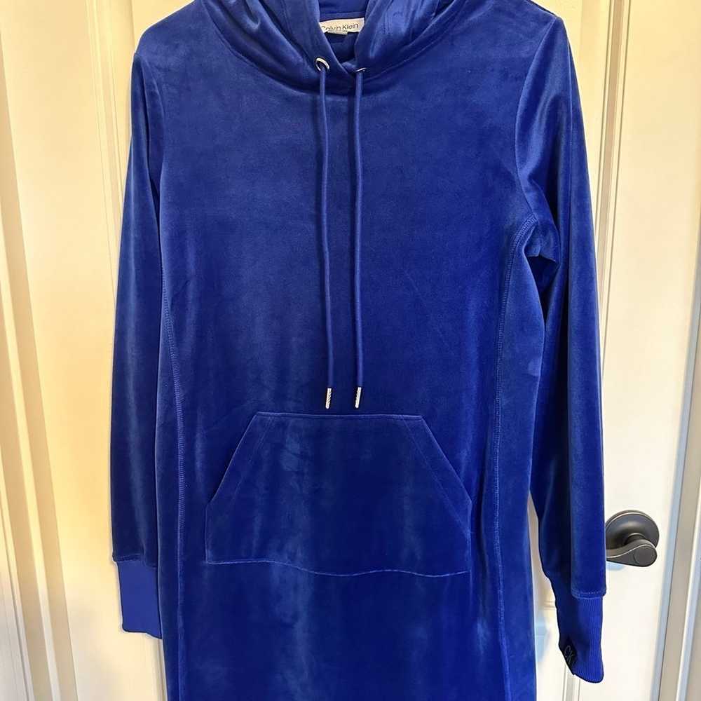 Calvin Klein velvet hooded dress - image 1