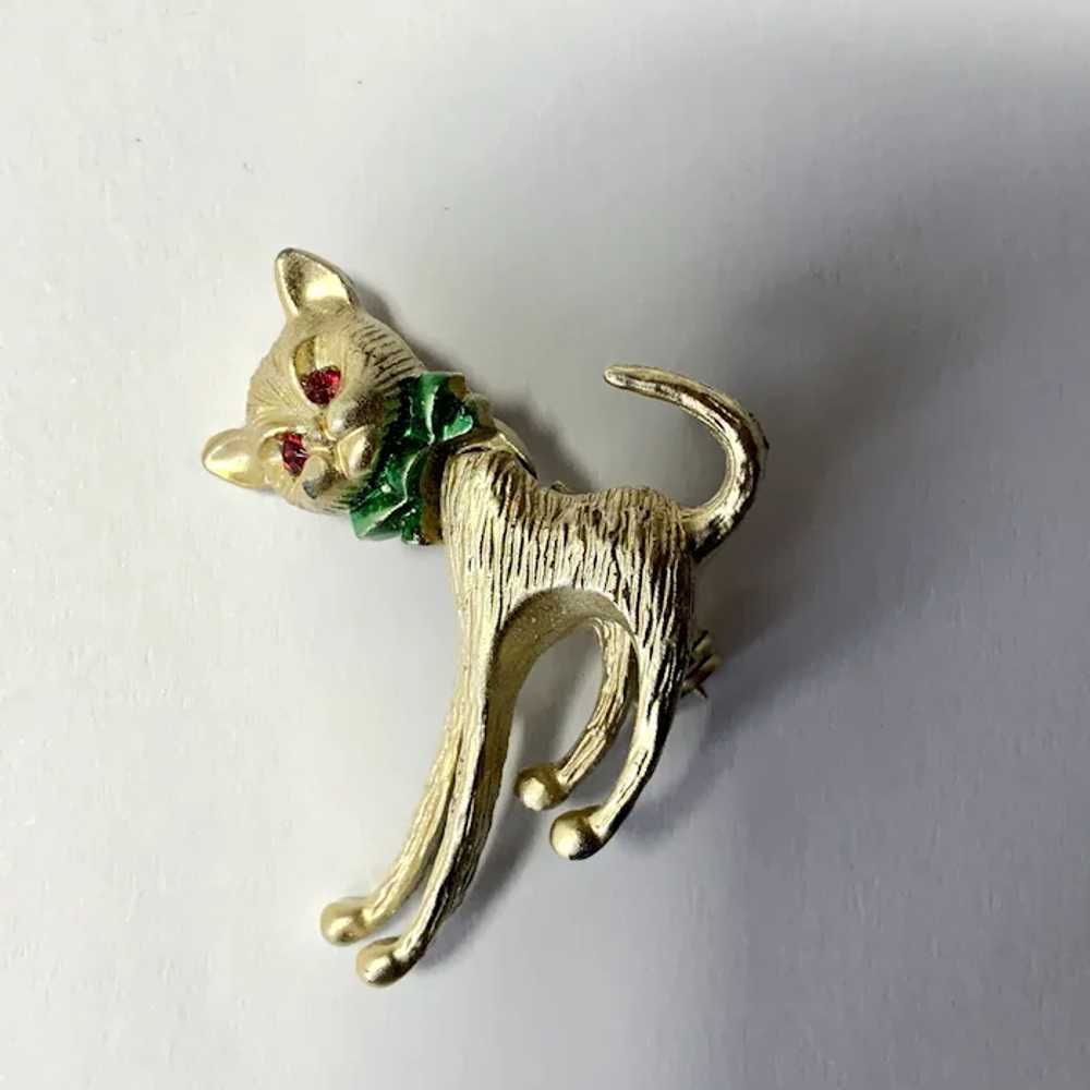 Vintage Cat Pin Brooch Bobble Head Gold Tone Jewe… - image 2