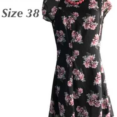 H&M H and M Dress Size 38 Black Floral Pattern.