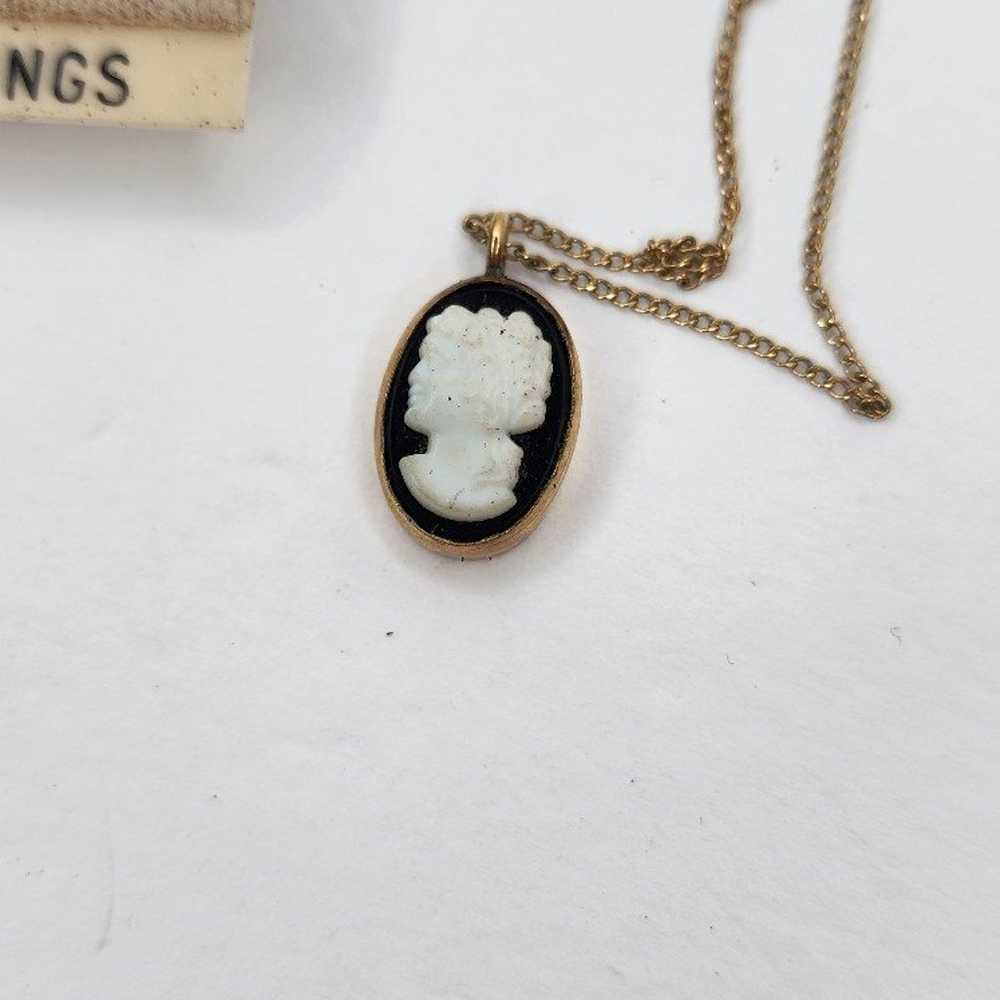 Vintage Van Dell 12kt gold filled cameo necklace … - image 2