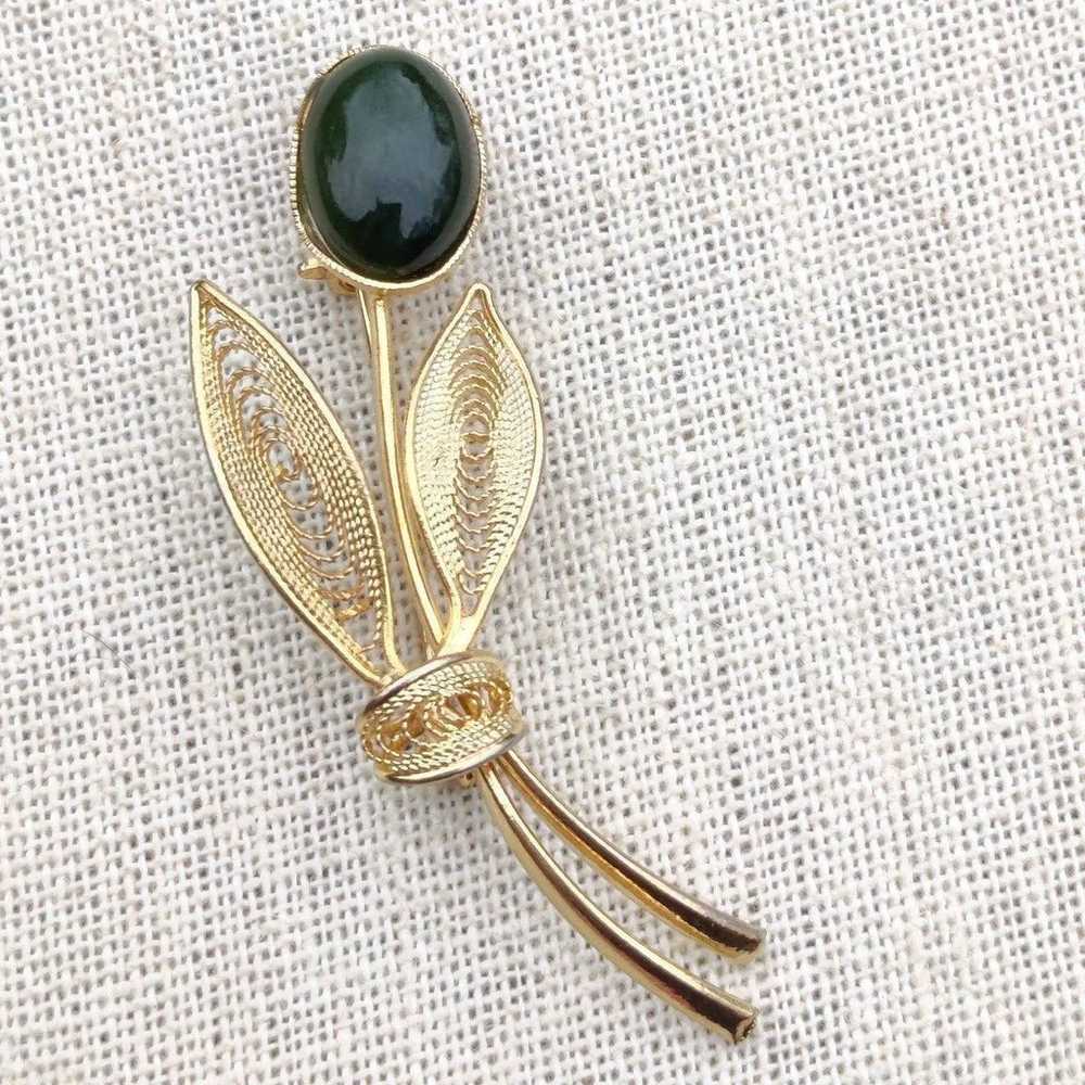 Vintage jade flower brooch - image 7