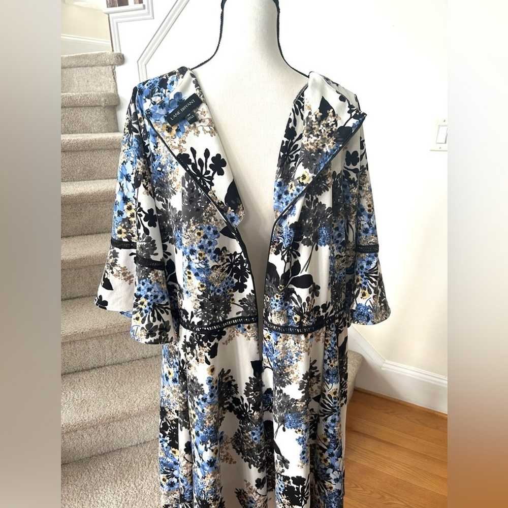 Lane Bryant Blue, Tan & White Watercolor Floral F… - image 3