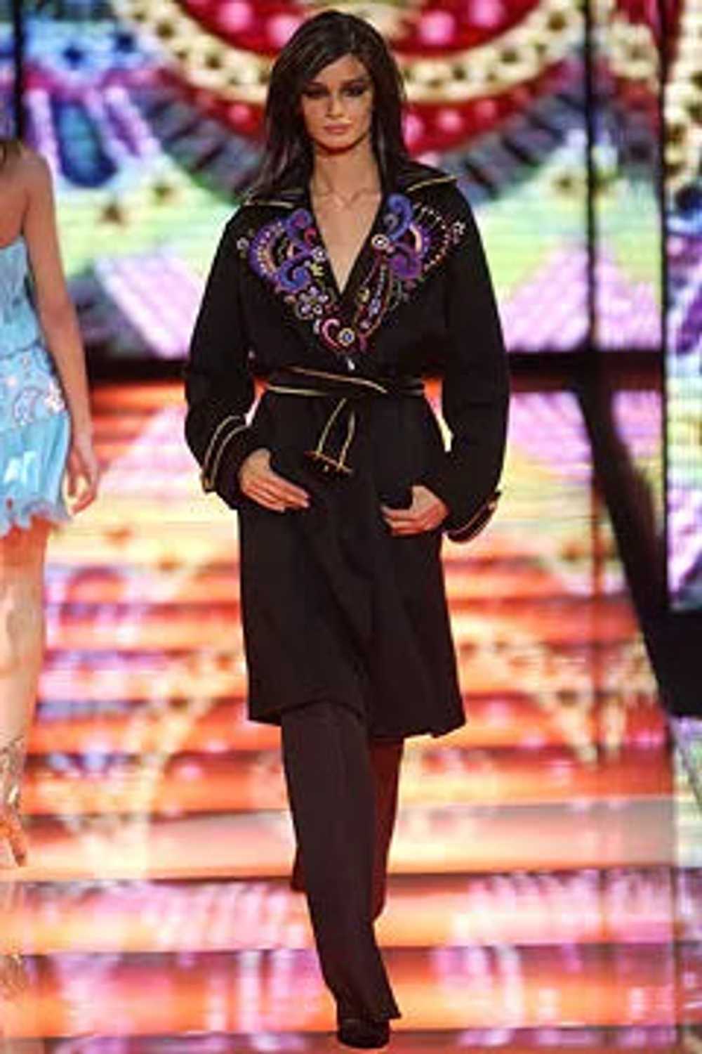 Gianni Versace 2002 Embroidered Coat - image 6