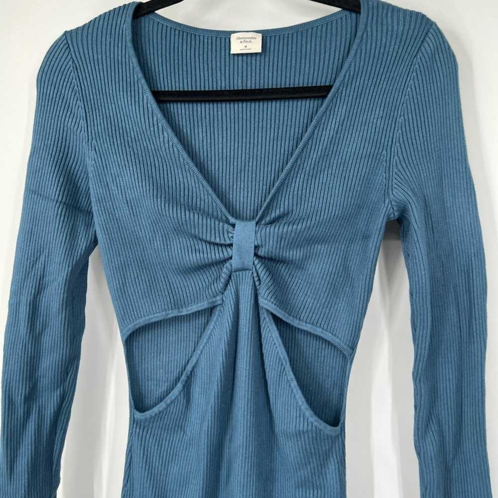 Abercrombie & Fitch Long Sleeved Knot Front Knit … - image 2