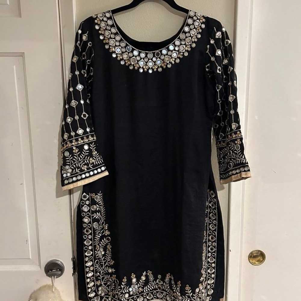 Black salwar kameez mirror work - image 1