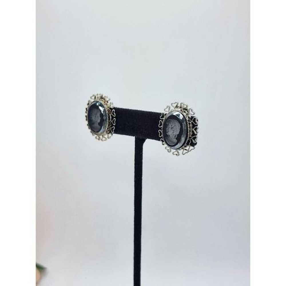 Vintage Silver Black glass cameo clip on earrings - image 3