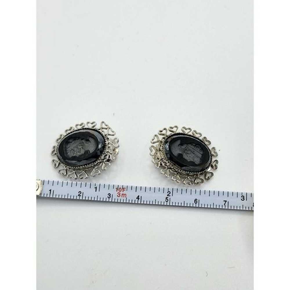 Vintage Silver Black glass cameo clip on earrings - image 9