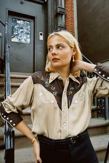 VINTAGE BROWN EMBROIDERED WESTERN BLOUSE