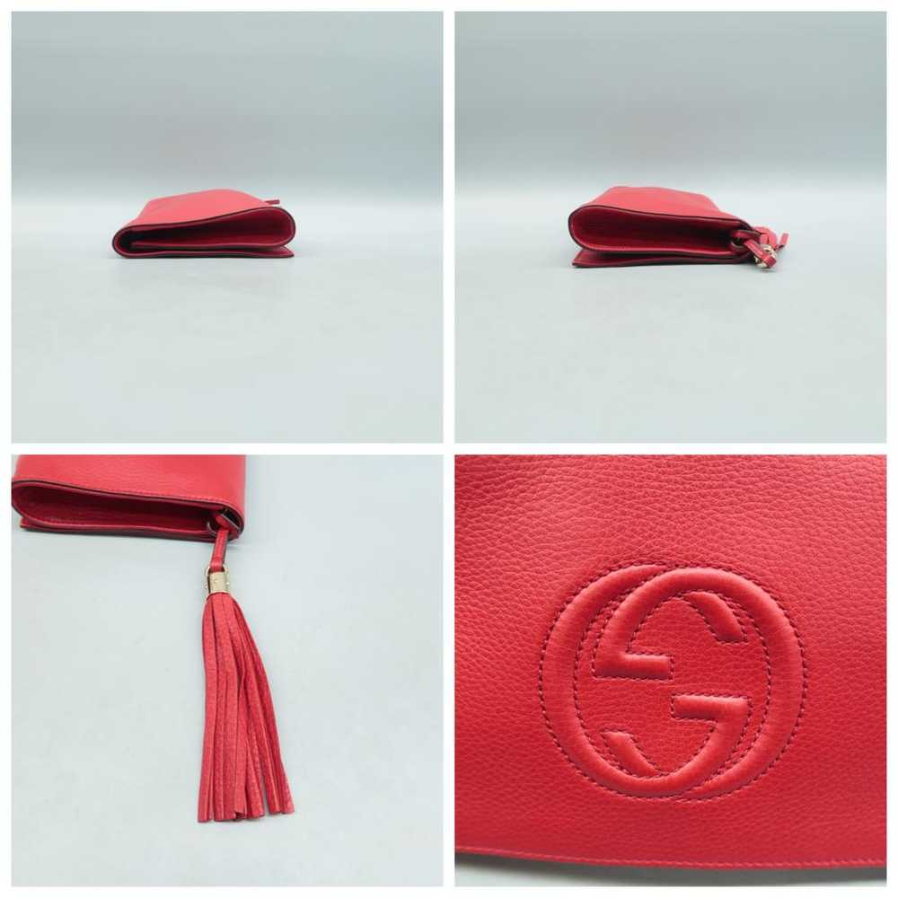 Gucci Soho leather clutch bag - image 11