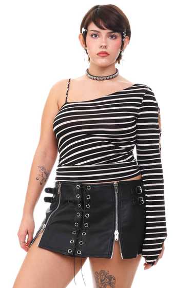 Vintage Y2K Charlotte Striped Asymmetric Top - M/L