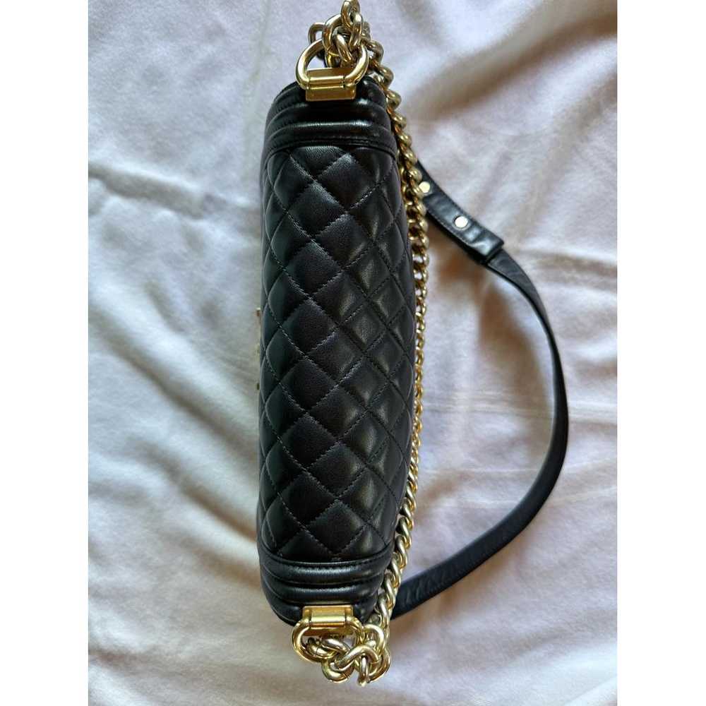 Chanel Boy leather handbag - image 3