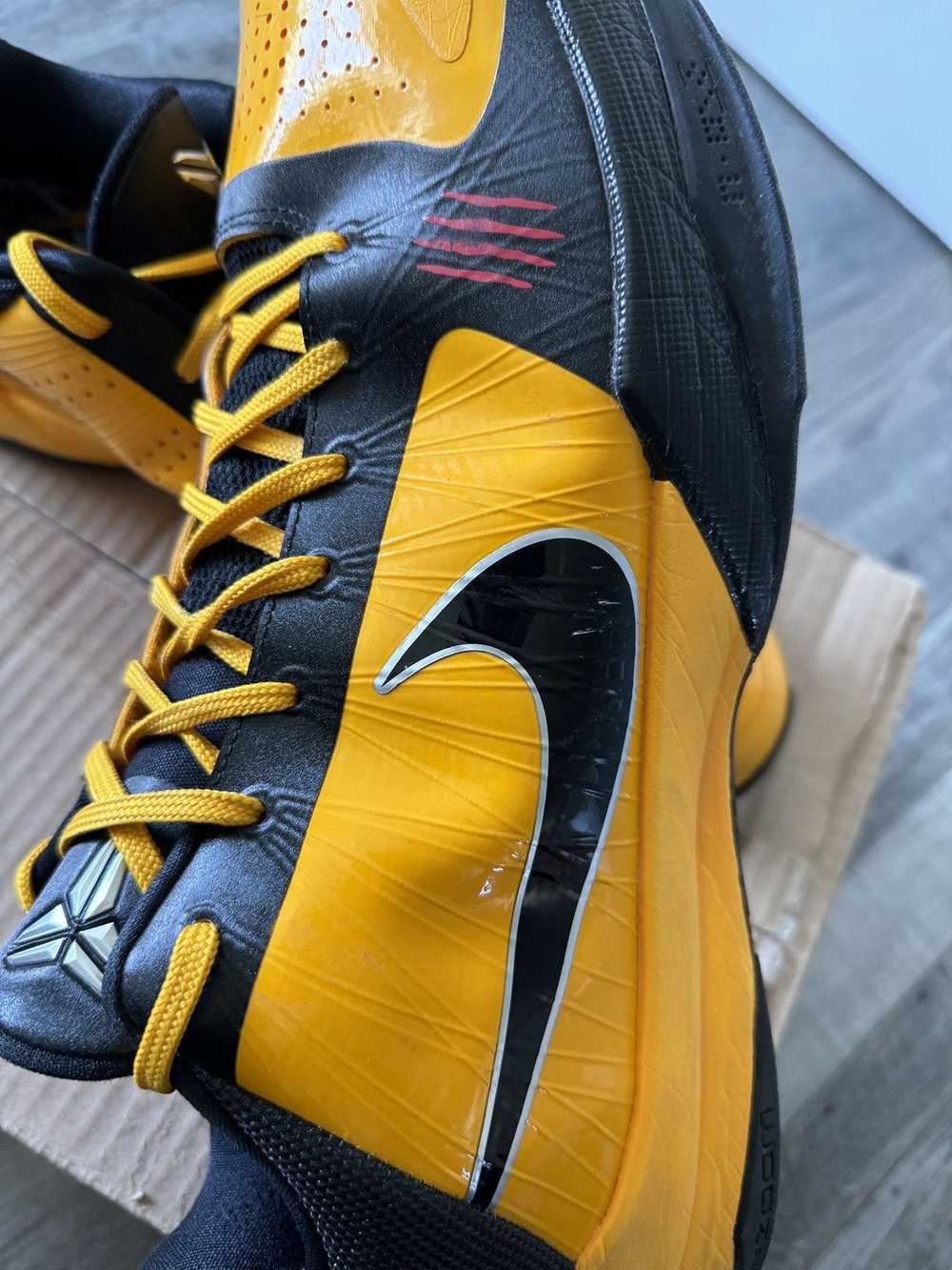 Nike Nike Zoom Kobe 5 Protro Bruce Lee SIZE 17 - image 11