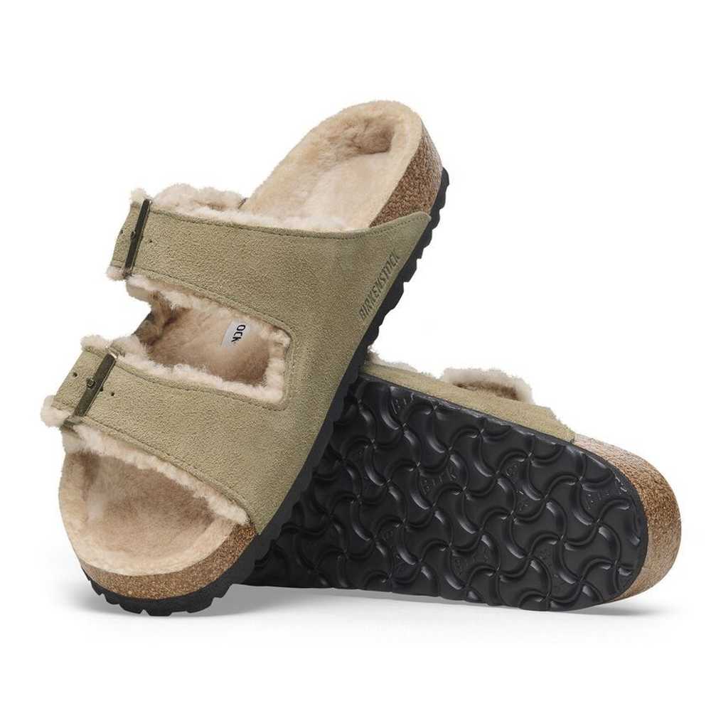 Birkenstock o1s22i1n1024 Arizona Shearling Slides… - image 3