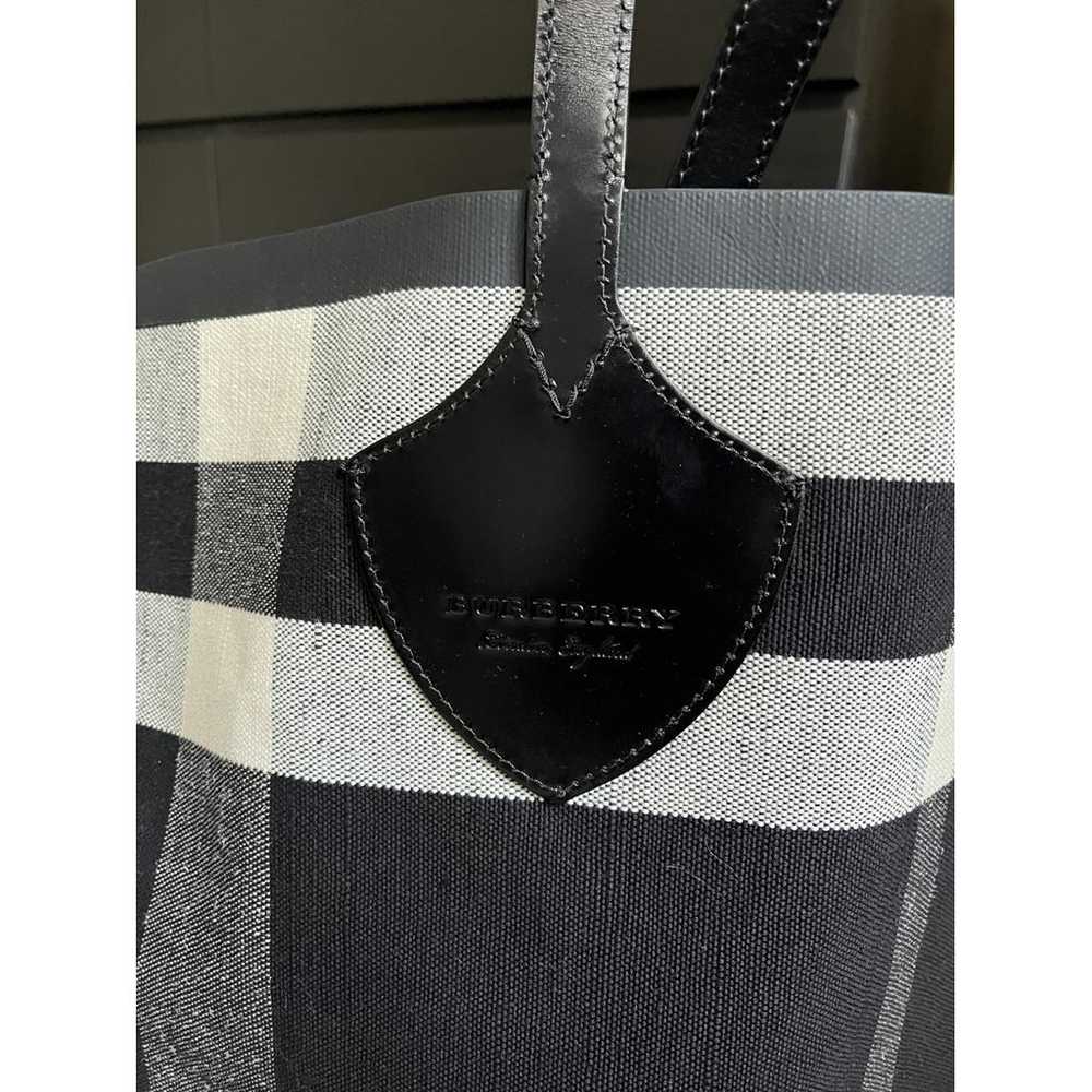 Burberry The Giant cloth tote - image 3